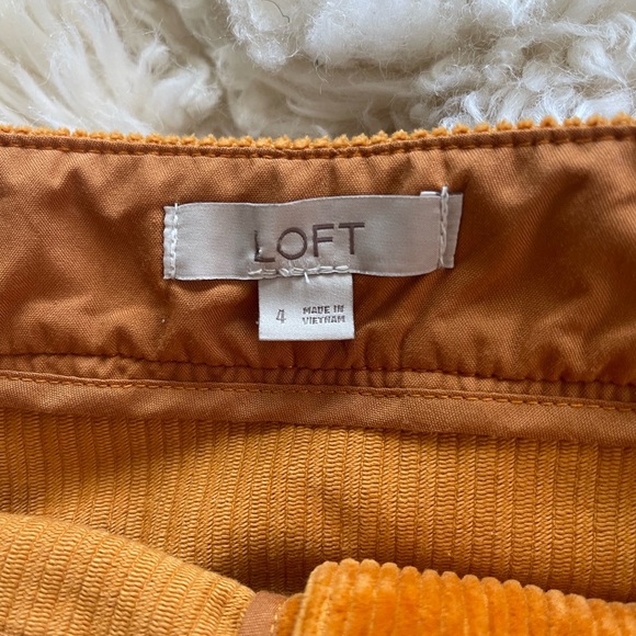 Loft Corduroy miniskirt Orange with gold Buttons - Picture 3 of 3